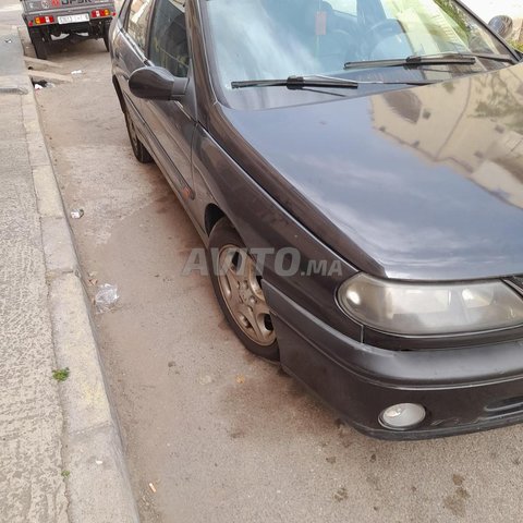 Renault Laguna occasion Diesel Modèle 1996