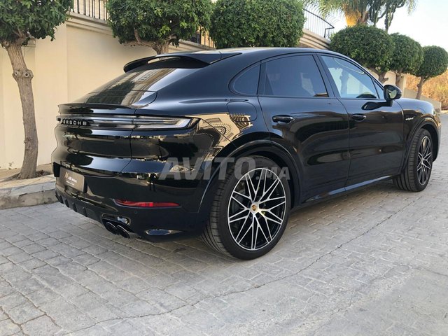 Porshe Cayenne Hybride Noir