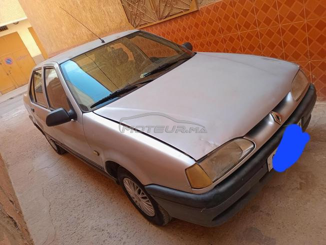Renault 19 Essence Manuelle 2002 à Oujda