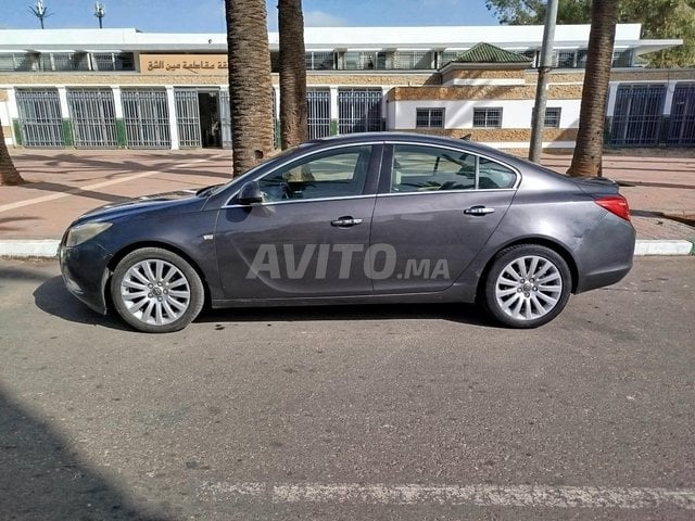 Opel Insignia occasion Diesel Modèle 2011