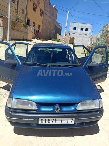 R 19  Module 94 Dewana 2000 oud zem 