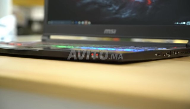 Laptop gaming GS73 Stealth 8RF 120hz