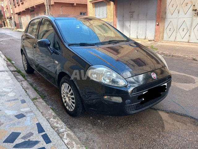 Fiat GRANDE PUNTO occasion Diesel Modèle 2017