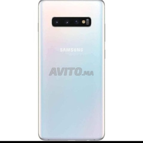 Samsung S10 Plus Bonne état.