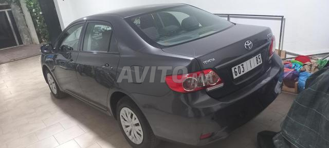 voiture en bon état, suivi de son entretien  - 2