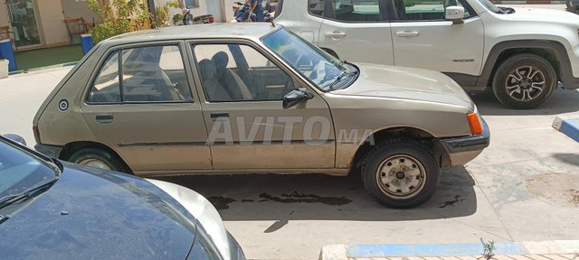 Peugeot 205 occasion Diesel Modèle 1993