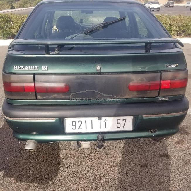 renault 19 