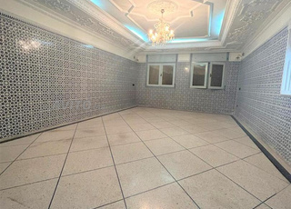 Appartement à louer 130 m² à Deroua