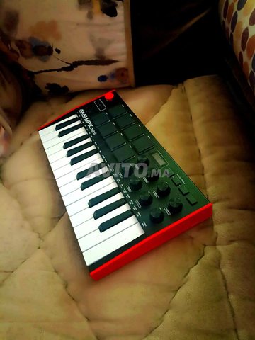 Akai MPK Mini MK3 , antipop 