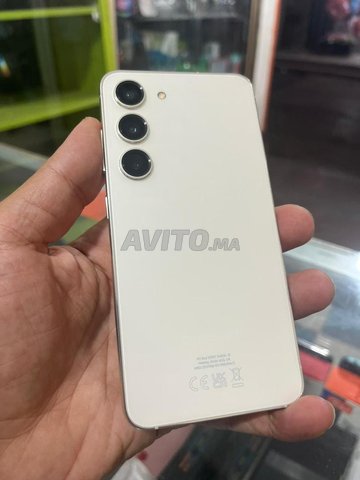 Samsung S23 256 go 