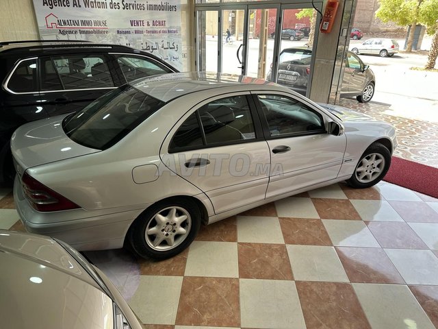 Mercedes-Benz Classe C occasion Diesel Modèle 2001