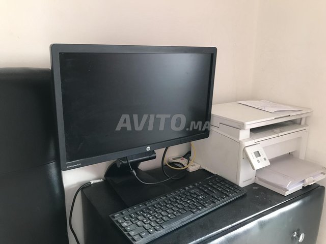 Pc imprimante chaise roulant