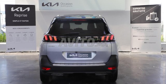 Peugeot 5008 occasion Diesel Modèle 2021