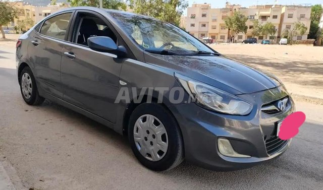 Hyundai Accent occasion Diesel Modèle 2015