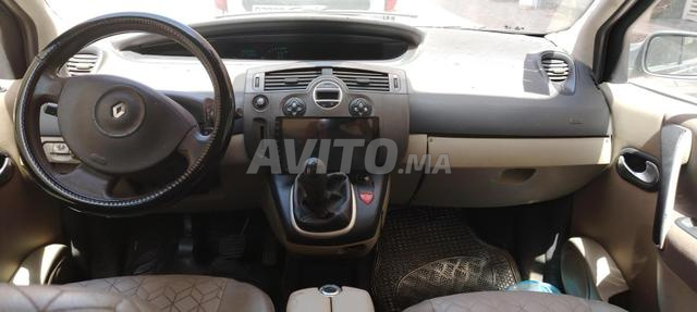 Renault Mégane Scenic diesel   - 2