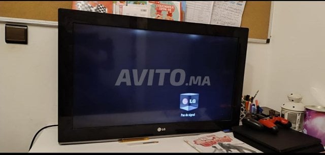Télévision marque LG LG TV LCD LED, HDTV, USB 