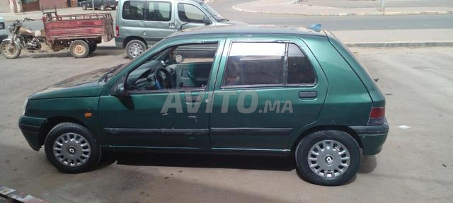 Renault 19 Diesel Manuelle 1996 à El Jadida - 2