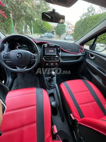 Renault Clio occasion Essence Modèle 2019