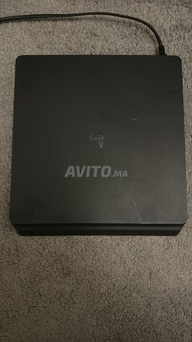Ps4 slim 1Tb