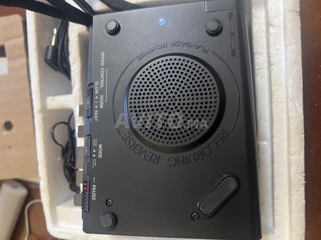 Compact cassette recorder 