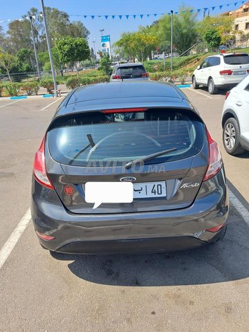 Ford Fiesta occasion Essence Modèle 2016