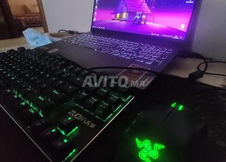 Pc portable Lenovo gamer avec accessoires 