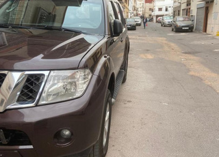 nissan pathfinder 