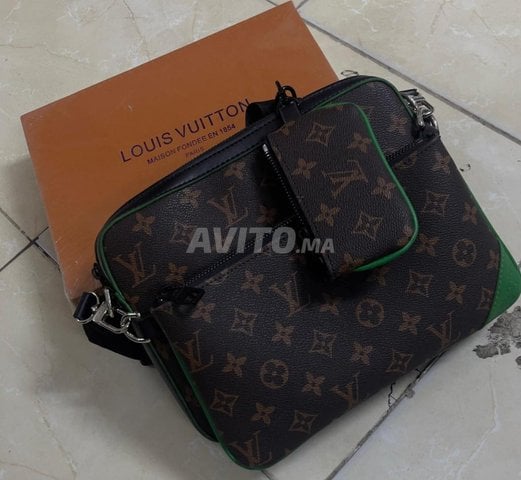 Pochette Multipoches Homme Louis Vuitton LV5429