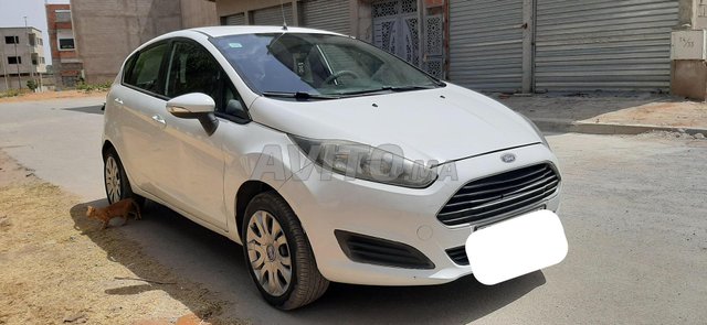 Ford Fiesta occasion Essence Modèle 2016