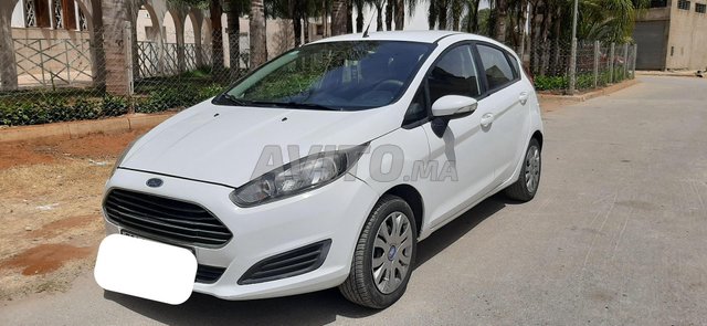 Ford Fiesta occasion Essence Modèle 2016