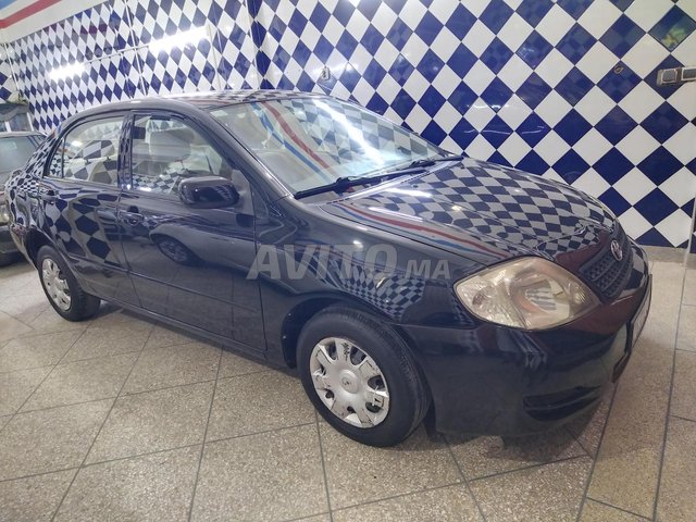 Toyota Corolla occasion Essence Modèle 2003