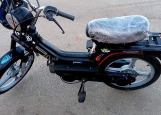 moto بياجو si أمارش خدام مزيان  بلاكة وراق ناضيين