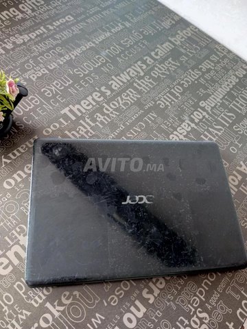 Mini pc portable Acer en très bon état a vendre