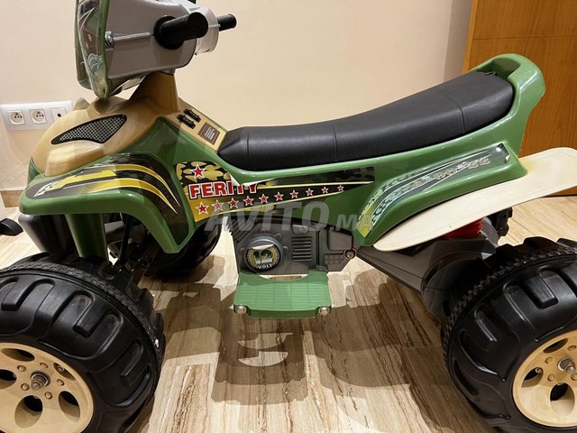 Moto Quad en excellent état 