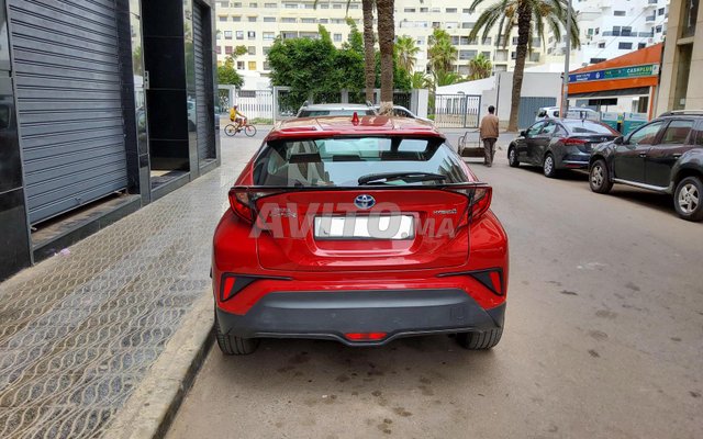 Toyota C-HR occasion Hybride Modèle 2021