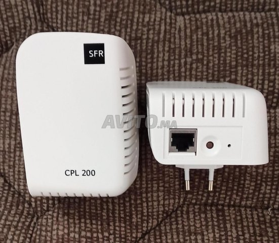 2 prises CPL 200 SFR 