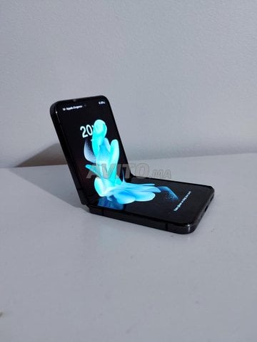 Samsung Galaxy Z Flip 4