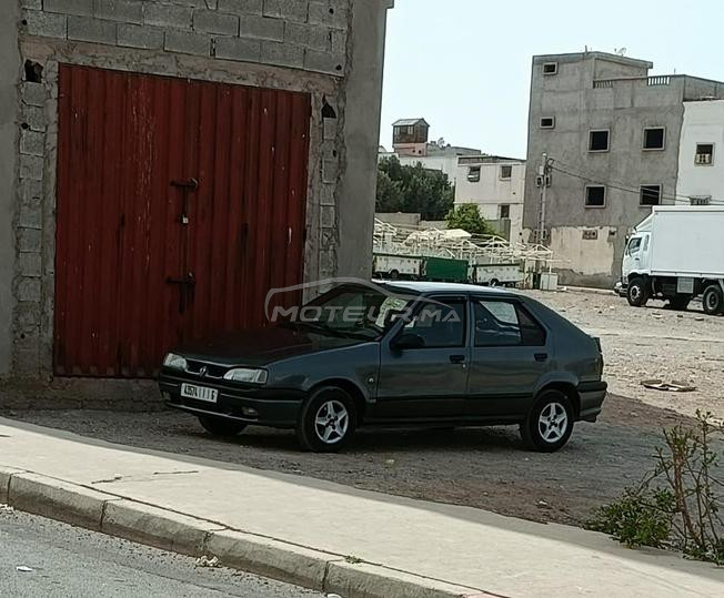 Renault 19 essence n9iya  