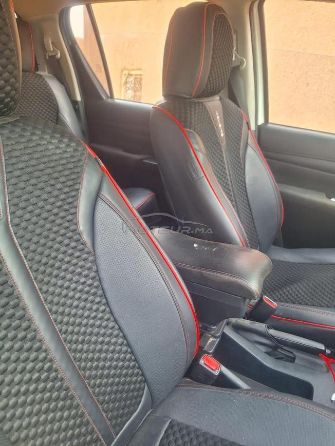Toyota Hilux tout option