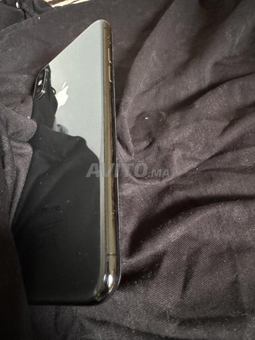 iPhone X