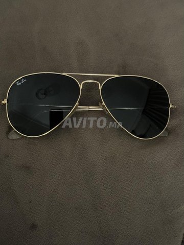 RAY BAN 
