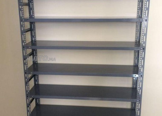 Mobilier métallique ( rayonnage-armoire-Vestiaire)