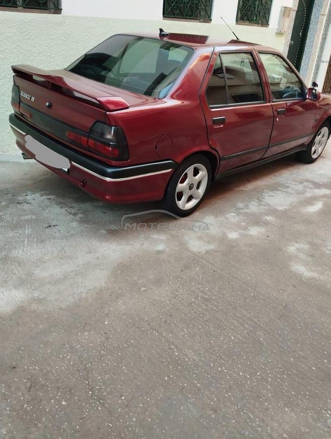 Renault 19