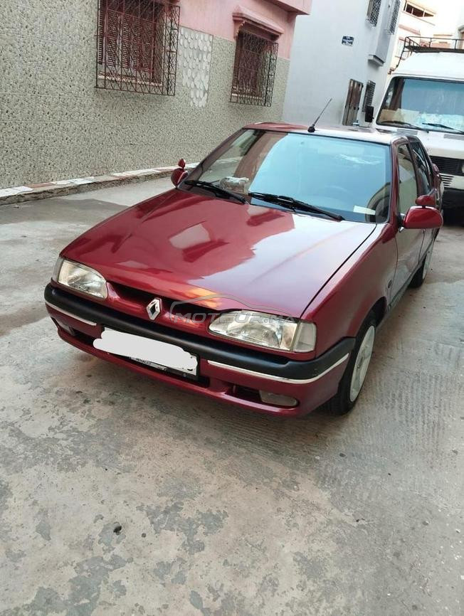 Renault 19