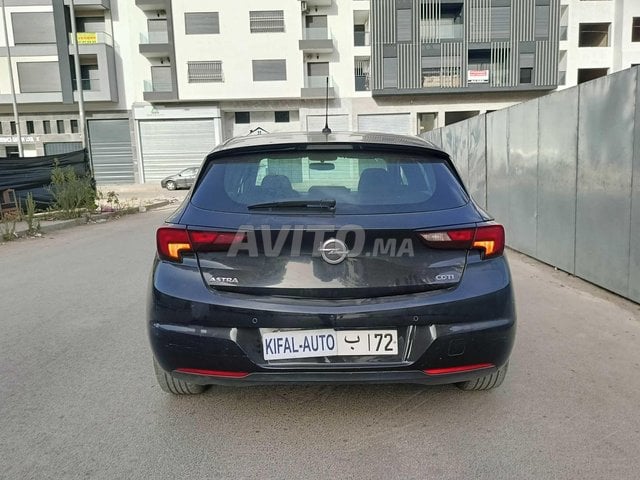 Opel Astra occasion Diesel Modèle 2018