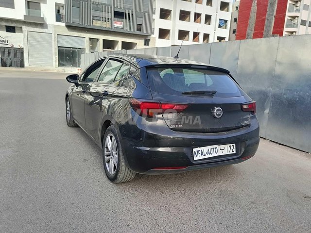 Opel Astra occasion Diesel Modèle 2018