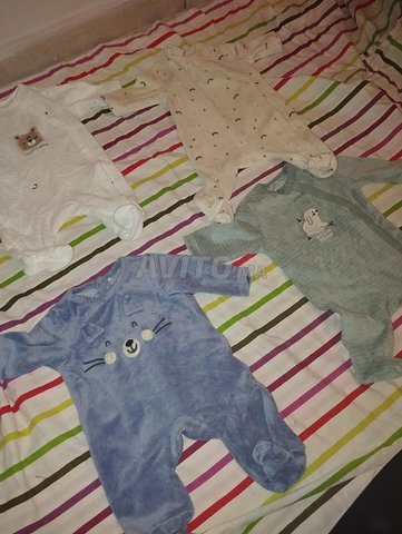 vêtements bébé 