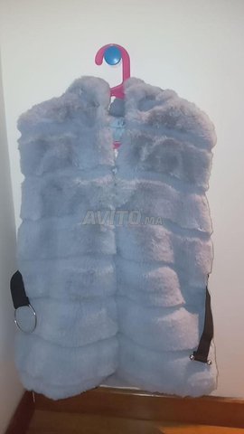 gilet a fourrure bleu