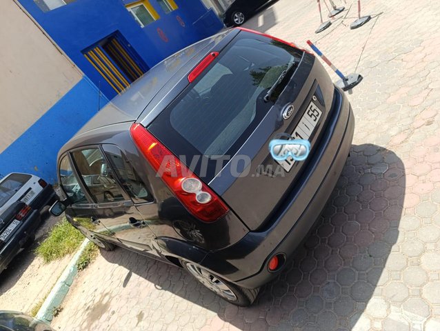 Ford Fiesta Essence Manuelle 2006 à Berrechid