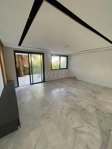 Appartement à louer 180 m² à HAY RIAD Rabat - 2